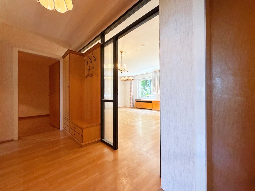 Diele (EG) Immobilienangebot - Bochum - Alle - Viel Platz für die ganze Familie
in Harpen