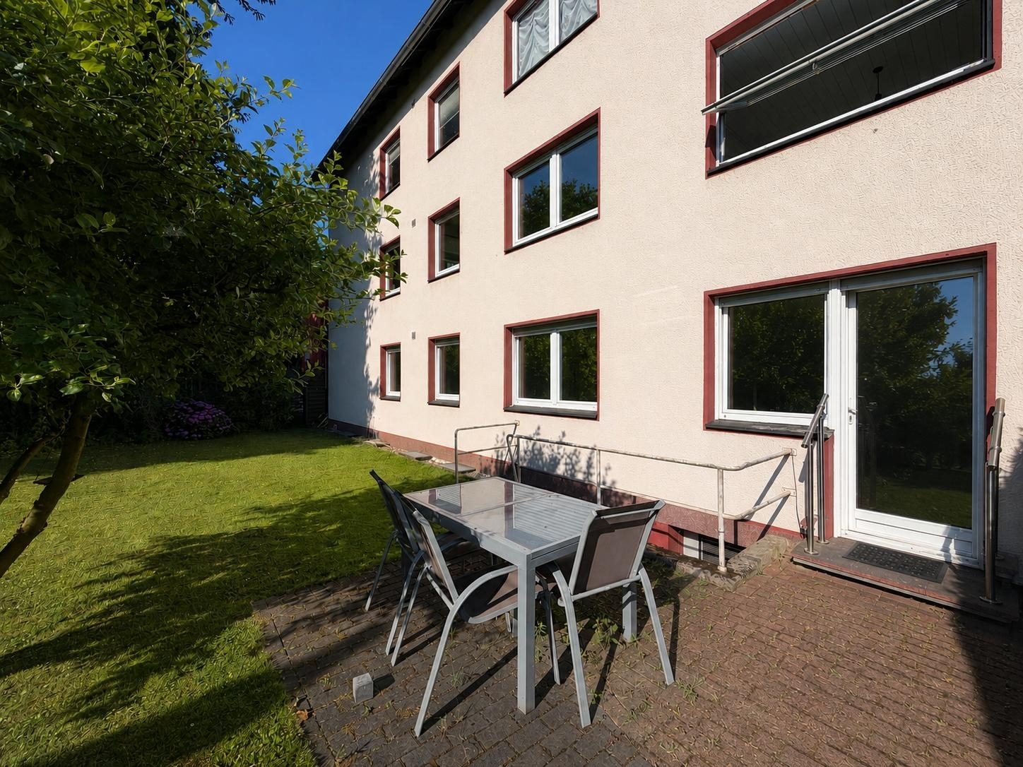 Immobilienangebot - Bochum - Alle - Eigene Terrasse, Loggia und Garage
in Hiltrop