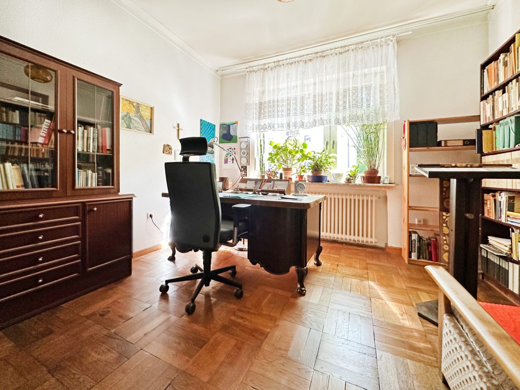 Arbeitszimmer Immobilienangebot - Bochum - Alle - Wertanlage mit Perspektive: Hauscharakter
in Wattenscheid-Leithe