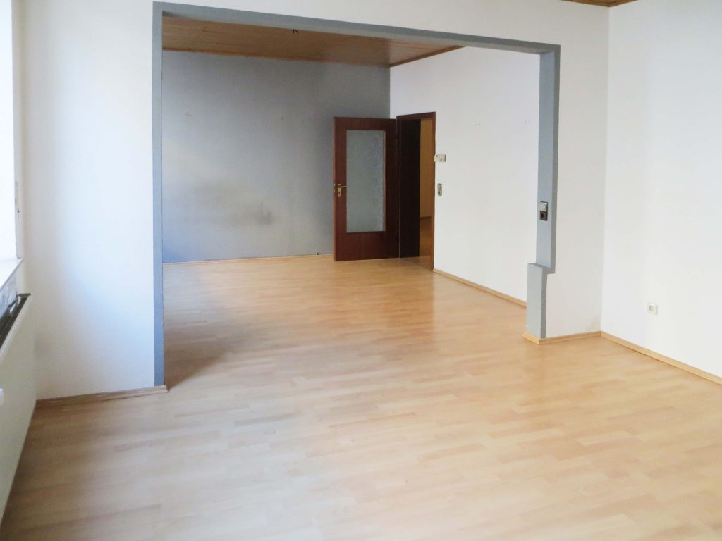 Wohnzimmer Immobilienangebot - Bochum - Alle - Eine Investition mit Potenzial
in Bochum-Wattenscheid