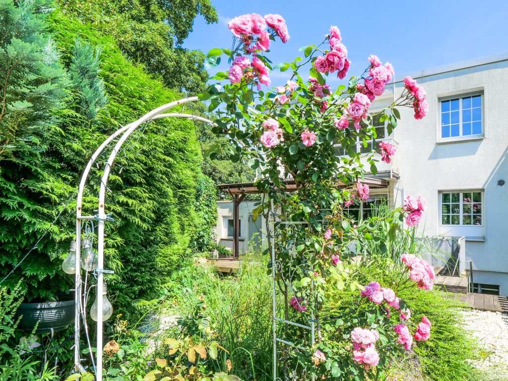 Grüner Garten zum Wohlfühlen Immobilienangebot - Bochum - Alle - Ein Zuhause für Ihre Familie
in Hiltrop