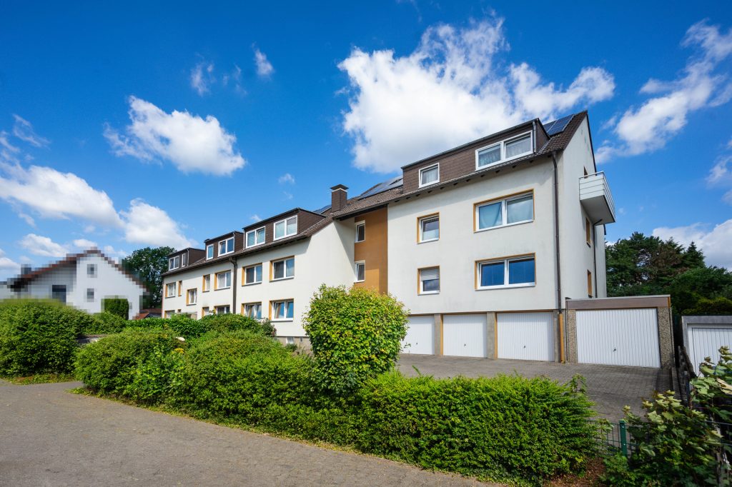 Außenansicht Immobilienangebot - Bochum - Alle - Attraktive Kapitalanlage: Voll vermietetes Mehrfamilienhaus mit ca. 1.100 m² Wohnfläche
in Höntrop