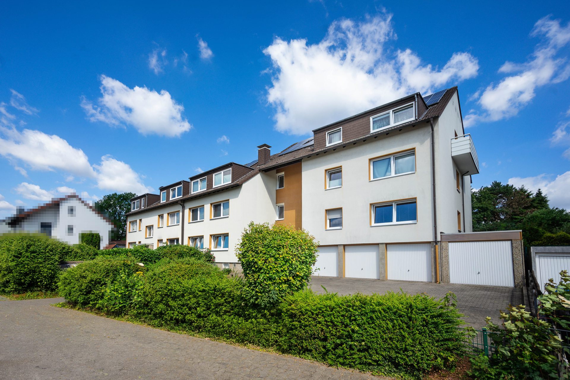 Immobilienangebot - Bochum - Alle - Attraktive Kapitalanlage: Voll vermietetes Mehrfamilienhaus mit ca. 1.100 m² Wohnfläche 
in Höntrop