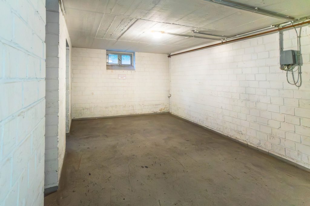 Kelleransicht Immobilienangebot - Bochum - Alle - Attraktive Kapitalanlage: Voll vermietetes Mehrfamilienhaus mit ca. 1.100 m² Wohnfläche
in Höntrop