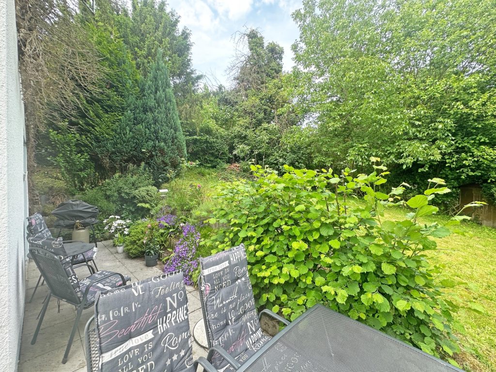 Terrasse Gartengeschoss Immobilienangebot - Bochum - Alle - Ein Angebot, das Sie nicht verpassen sollten
in Weitmar/ Munscheid