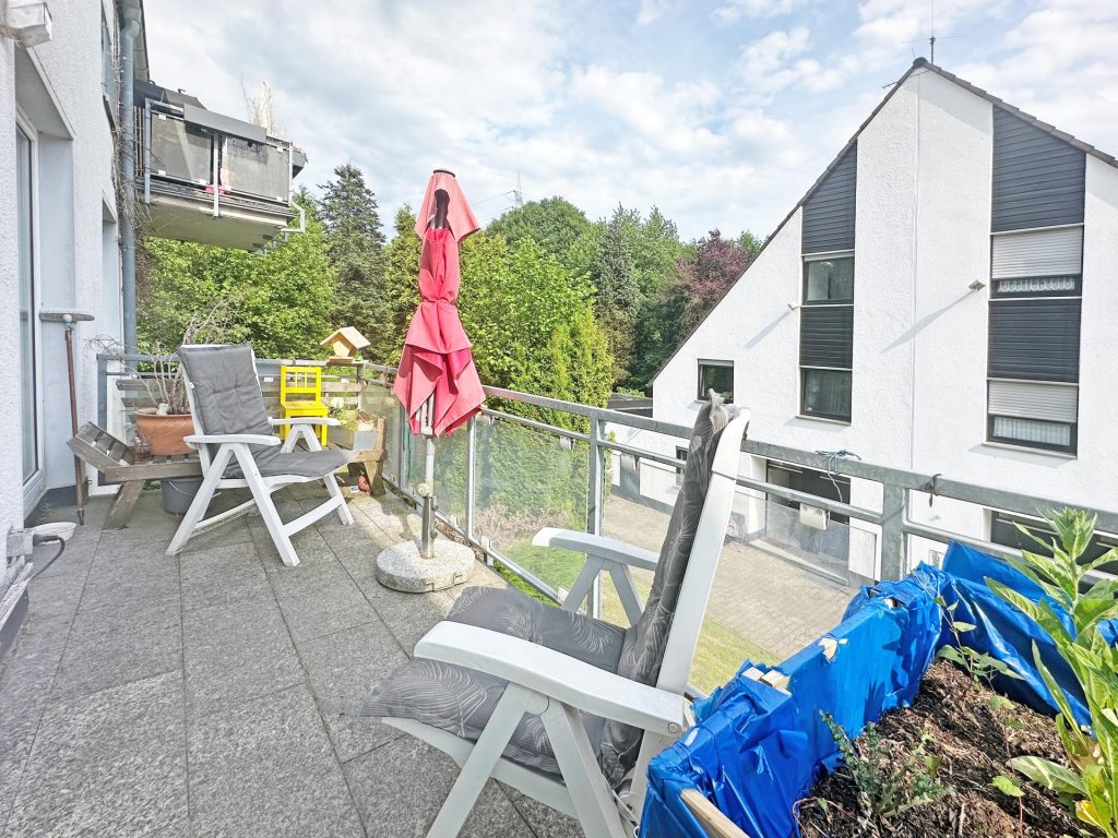 Balkon Obergeschoss Immobilienangebot - Bochum - Alle - Ein Angebot, das Sie nicht verpassen sollten
in Weitmar/ Munscheid