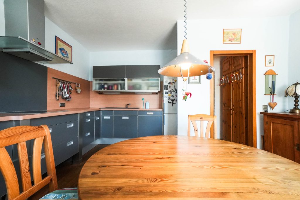 Küche mit Essbereich Immobilienangebot - Bochum - Alle - Freistehendes Zuhause für Generationen
in Linden