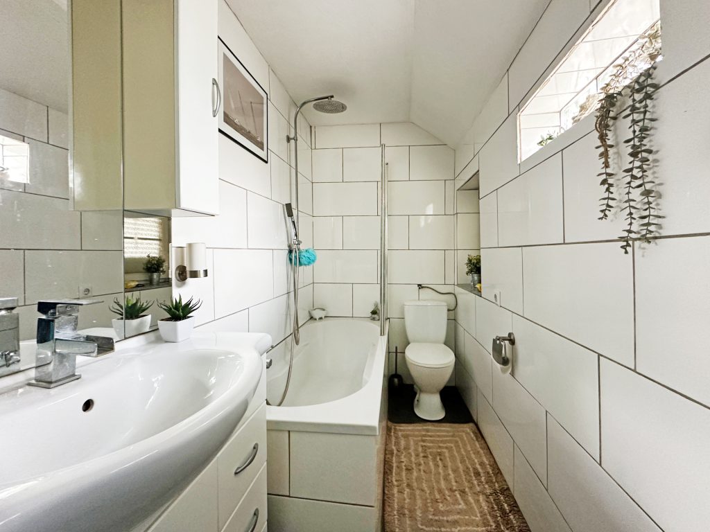 Badezimmer Immobilienangebot - Herne - Alle - Ruhrgebietsidylle
in Herne Wanne-Eickel