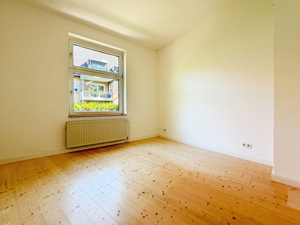 Schlafzimmer Immobilienangebot - Bochum - Alle - Charmante Erdgeschosswohnung mit Garten
am Stadtpark