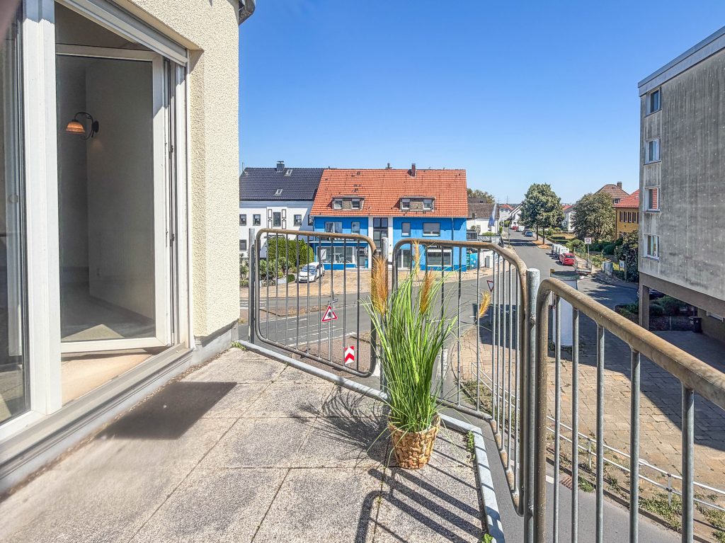 Immobilienangebot - Bochum - Alle - Sonnige 3,5-Zimmer Balkonwohnung
in Höntrop