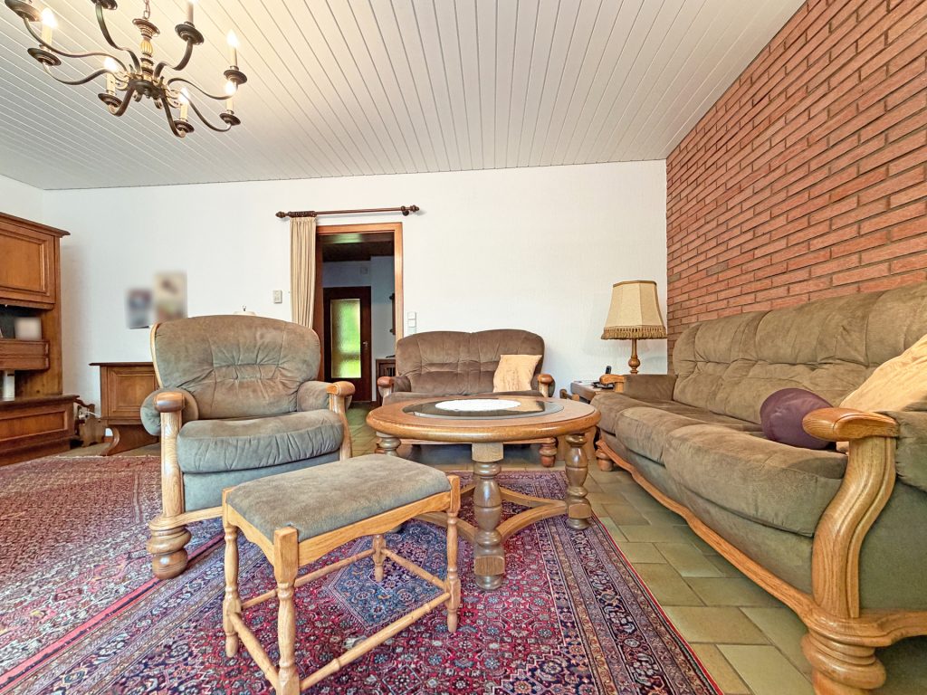 Wohnbereich Immobilienangebot - Hattingen - Alle - Wohlfühlen leicht gemacht: Reihenhaus
in Hattingen-Niederwenigern