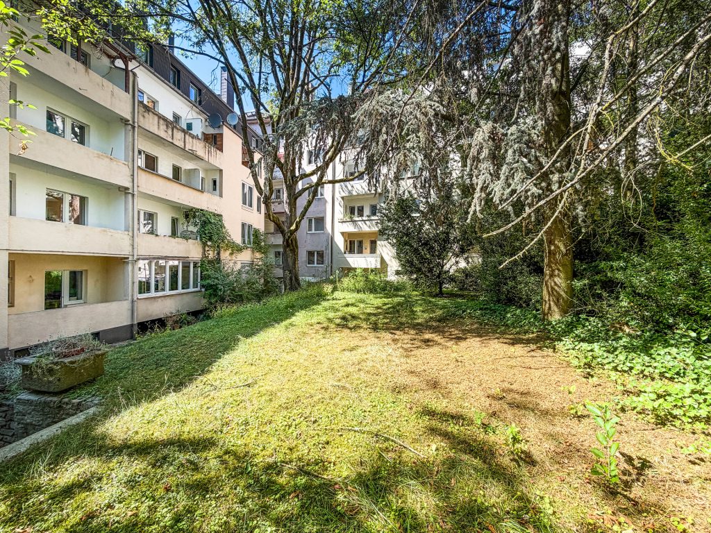 Grünfläche im Innenhof Immobilienangebot - Bochum - Alle - Zum Wohlfühlen: Zentrale 3,5 Zimmer
in Bochum