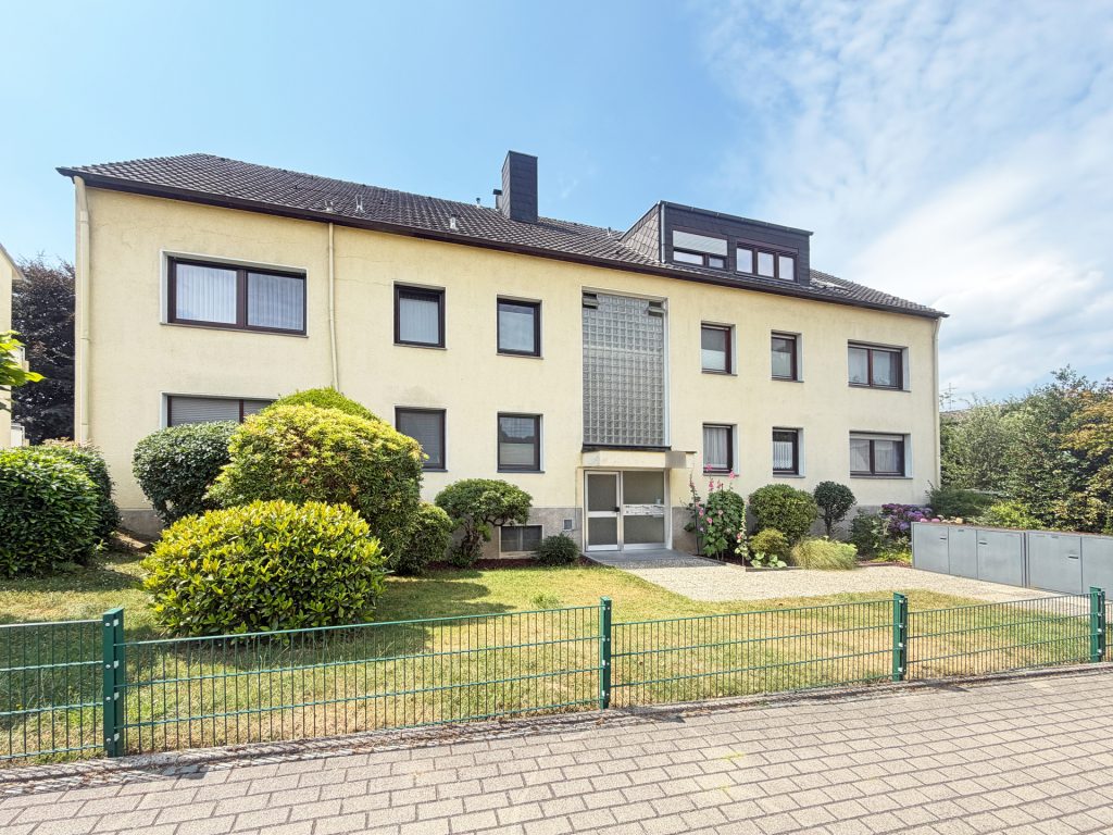 Straßenansicht Immobilienangebot - Bochum - Alle - Wohnen mit Stil – ein Ort zum Ankommen
in Linden