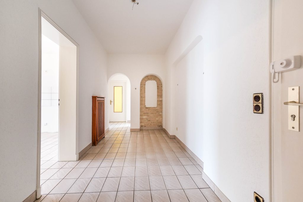 Diele Immobilienangebot - Bochum - Alle - Ihre großzügige Terrassenwohnung
in Altenbochum