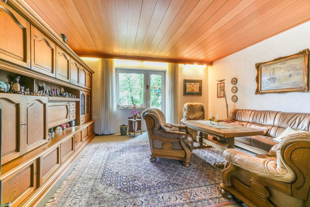 Wohnzimmer Immobilienangebot - Bochum - Alle - Gut geschnittene Etagenwohnung
in Riemke