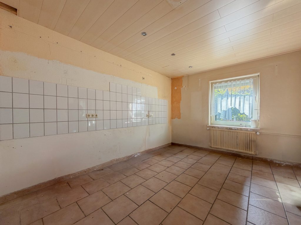 Immobilienangebot - Essen - Alle - Rohdiamant wartet auf seinen neuen Schliff
in Essen