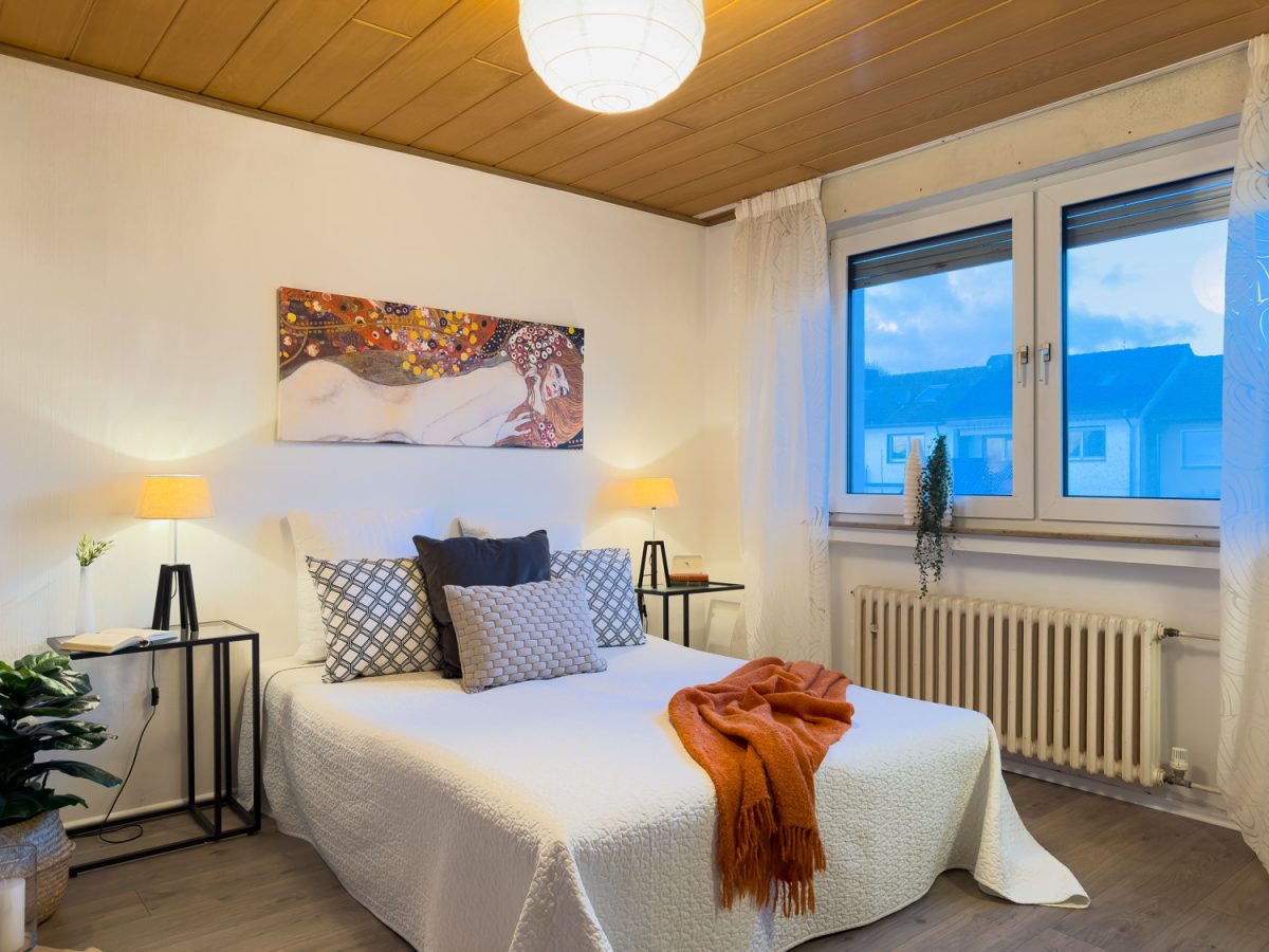 Immobilienangebot - Hamm - Häuser - Provisionsfrei für Käufer: Doppelhaushälfte mit Garage und Kamin in Hamm-Heessen