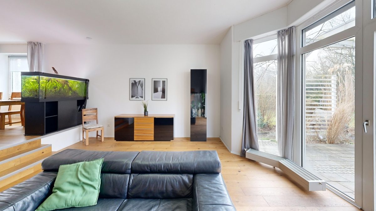 Immobilienangebot - Hamm - Häuser - Provisionsfrei für Käufer: Familienfreundliches Reihenendhaus mit Einliegerwohnung Garage und Garten