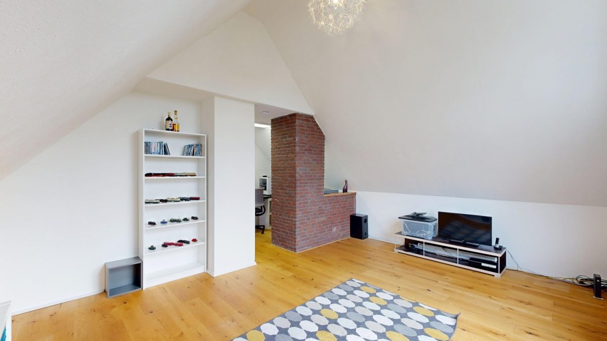 Immobilienangebot - Hamm - Häuser - Provisionsfrei für Käufer: Familienfreundliches Reihenendhaus mit Einliegerwohnung Garage und Garten