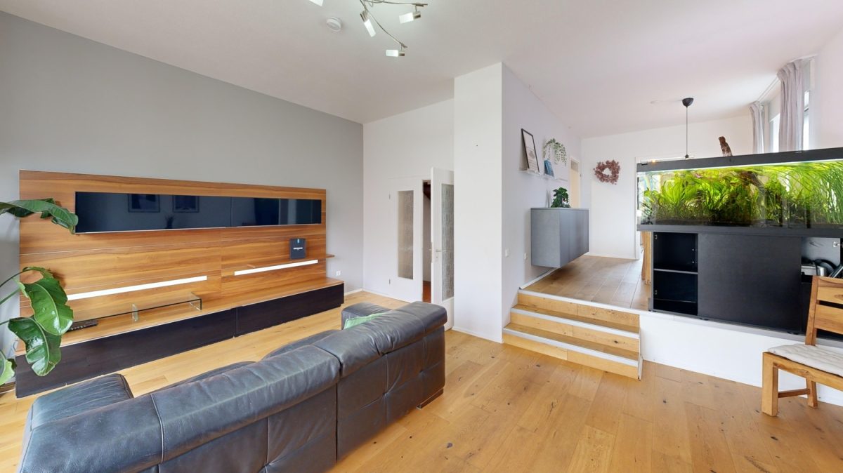 Immobilienangebot - Hamm - Häuser - Provisionsfrei für Käufer: Familienfreundliches Reihenendhaus mit Einliegerwohnung Garage und Garten