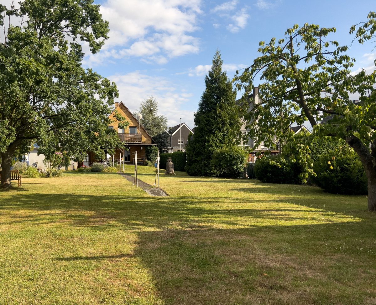 Immobilienangebot - Hamm - Grundstücke - Provisionsfrei für Käufer: Großzügiges Baugrundstück in Hamm-Lohauserholz mit Abbruch-Immobilie