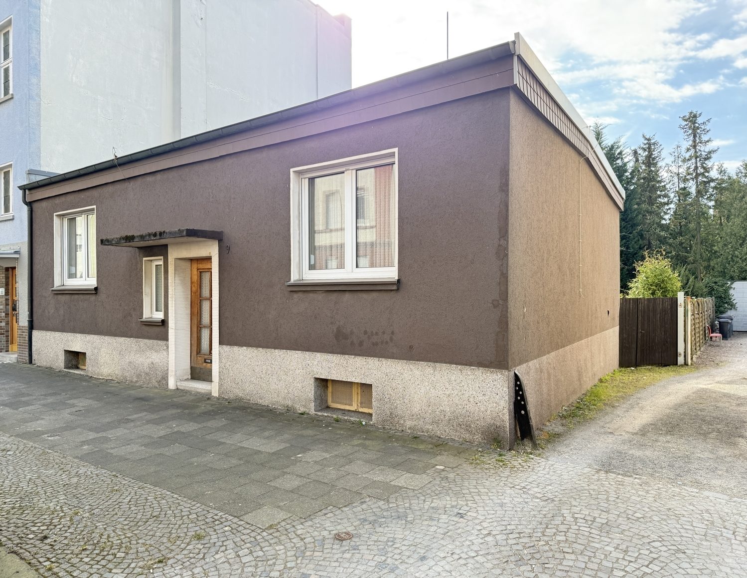 Immobilienangebot - Hamm - Häuser - Provisionsfrei für Käufer: EFH mit Garage und guter Infrastruktur für Handwerker in Hamm Westen