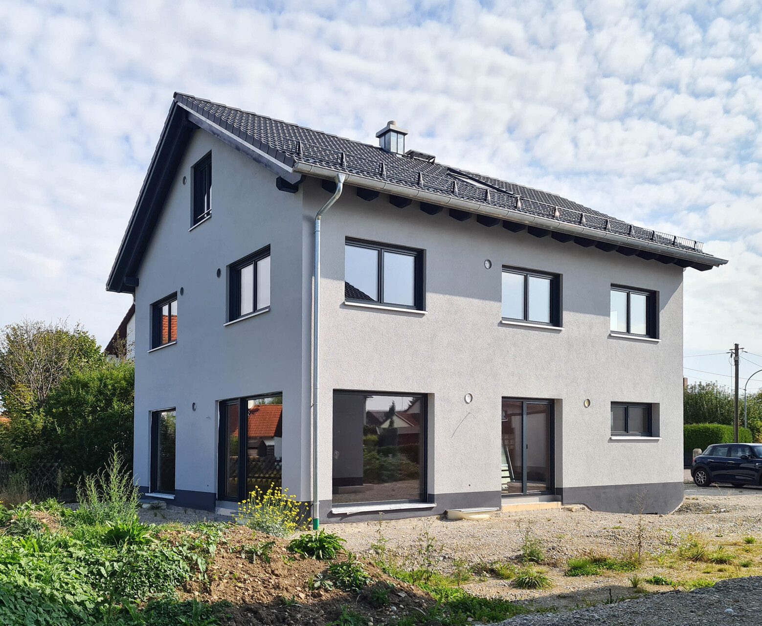 Veltrup Immobilien - Immobilienangebot - Türkenfeld - Wohnen - NEUES FAMILIENHAUS IN BESTER BAUQUALITÄT IN TÜRKENFELD