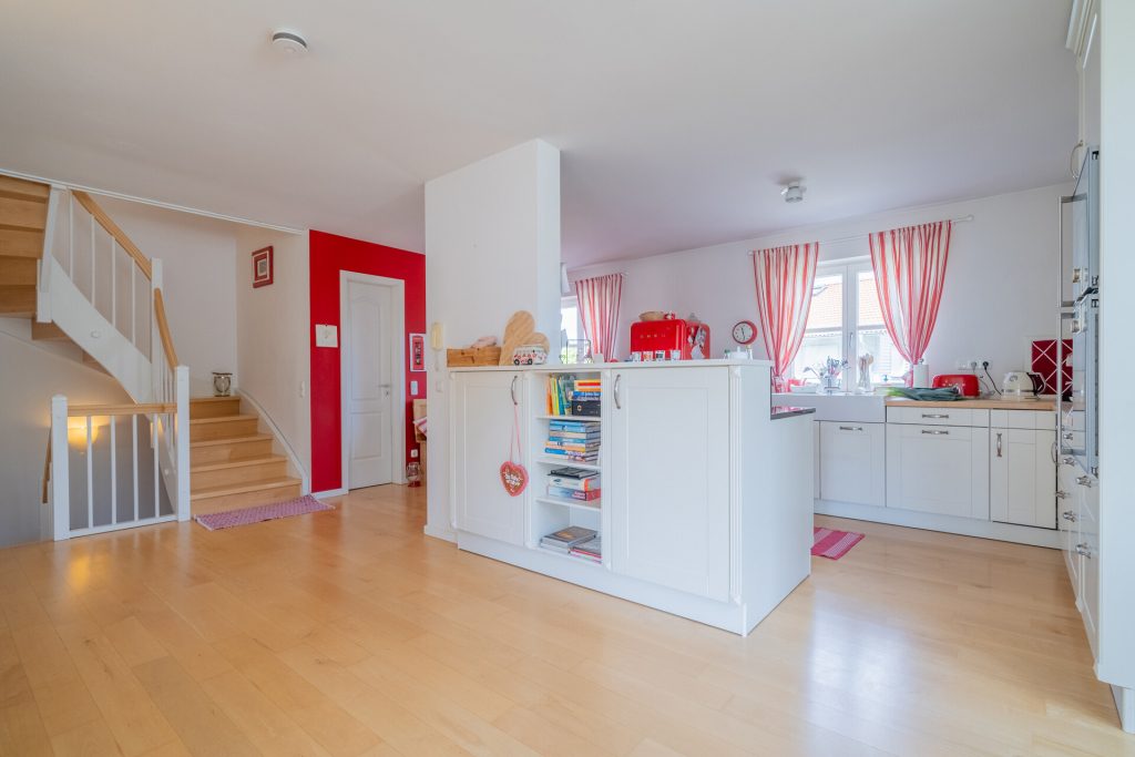 Veltrup Immobilien - Immobilienangebot - Seefeld - Wohnen - PRÄCHTIGES EINFAMILIENHAUS FÜR VIELE KÖPFE IN SEEFELD