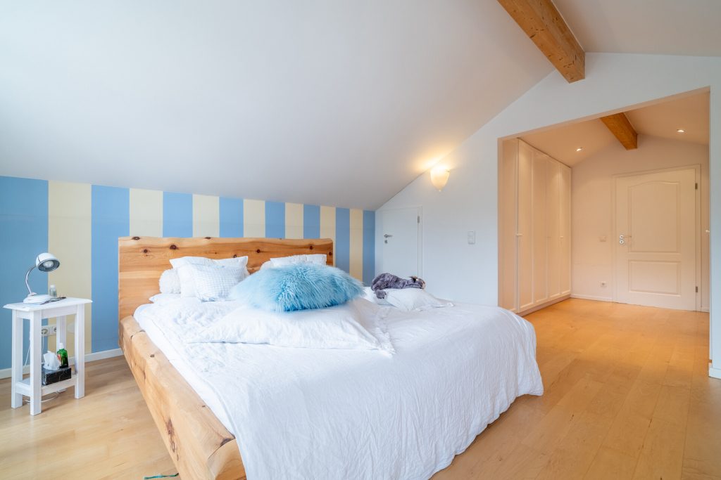 Veltrup Immobilien - Immobilienangebot - Seefeld - Wohnen - PRÄCHTIGES EINFAMILIENHAUS FÜR VIELE KÖPFE IN SEEFELD