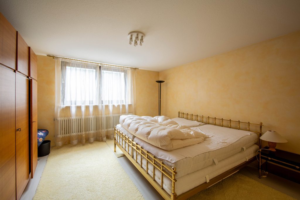 Veltrup Immobilien - Immobilienangebot - Gilching - Wohnen - AUF EINER HÖHE MIT DEM GLÜCK: EBENERDIGES WOHNEN MIT VIEL GESTALTUNGSPOTENZIAL