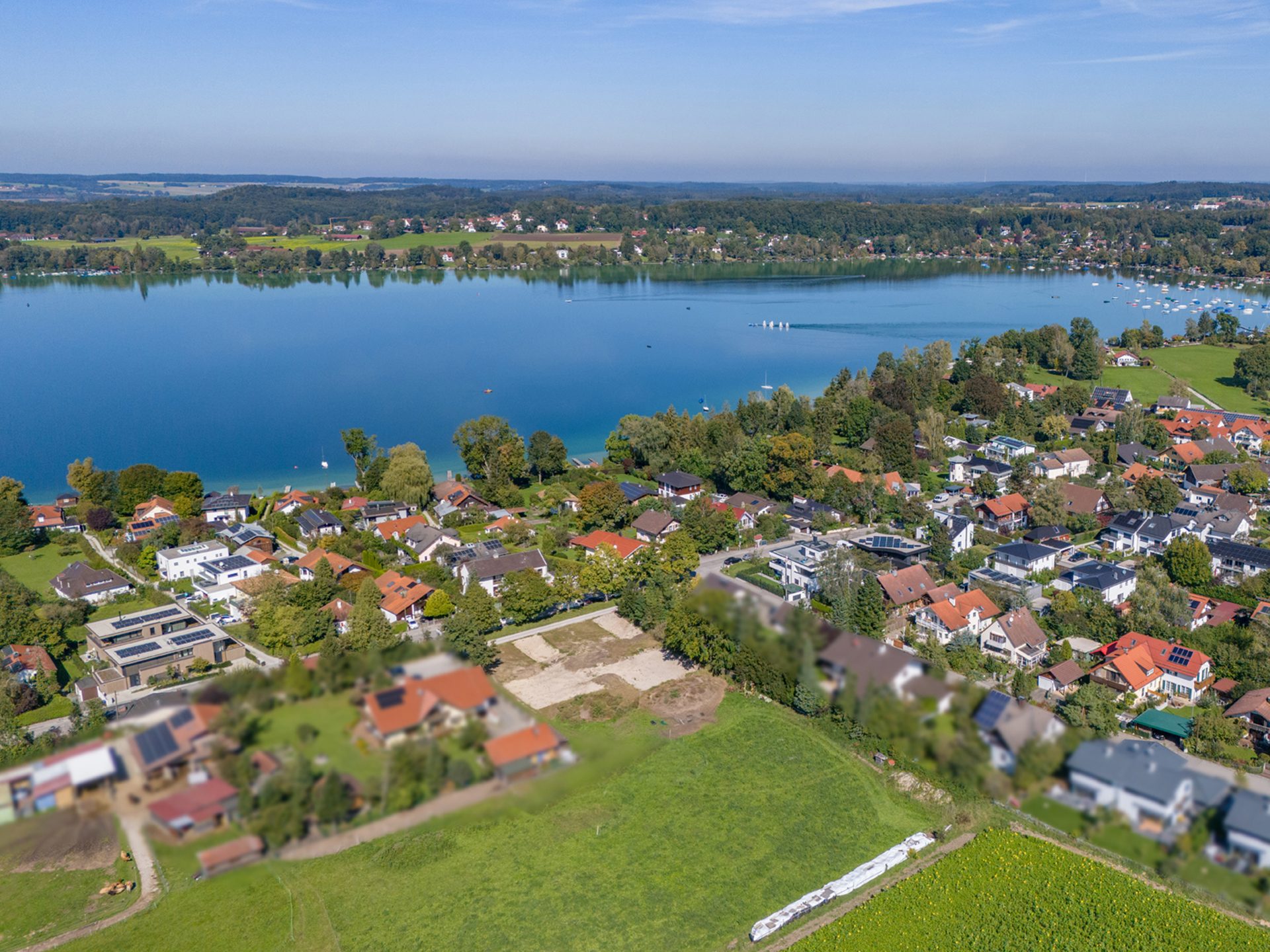 Veltrup Immobilien - Immobilienangebot - Wörthsee - Bauplätze - WOHNEN AM WÖRTHSEE – BAUGRUNDSTÜCK A MIT GENEHMIGTER PLANUNG IN BEVORZUGTER LAGE