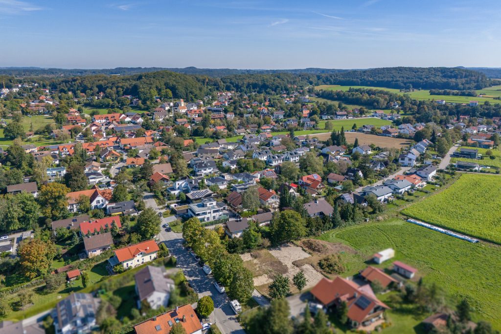 Veltrup Immobilien - Immobilienangebot - Wörthsee - Bauplätze - WOHNEN AM WÖRTHSEE – BAUGRUNDSTÜCK B MIT GENEHMIGTER PLANUNG IN BEVORZUGTER LAGE