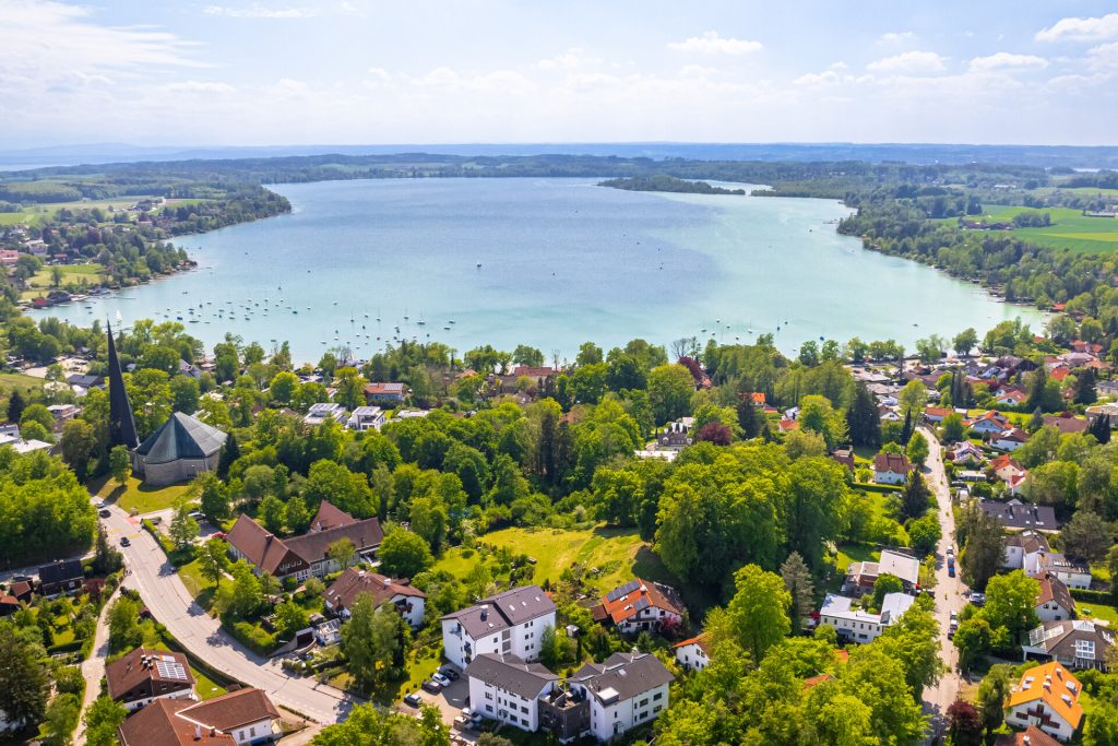 Veltrup Immobilien - Immobilienangebot - Wörthsee - Wohnen - GROSSZÜGIG WOHNEN & REPRÄSENTATIV ARBEITEN: PERFEKTE WORK-LIFE-BALANCE AM WÖRTHSEE