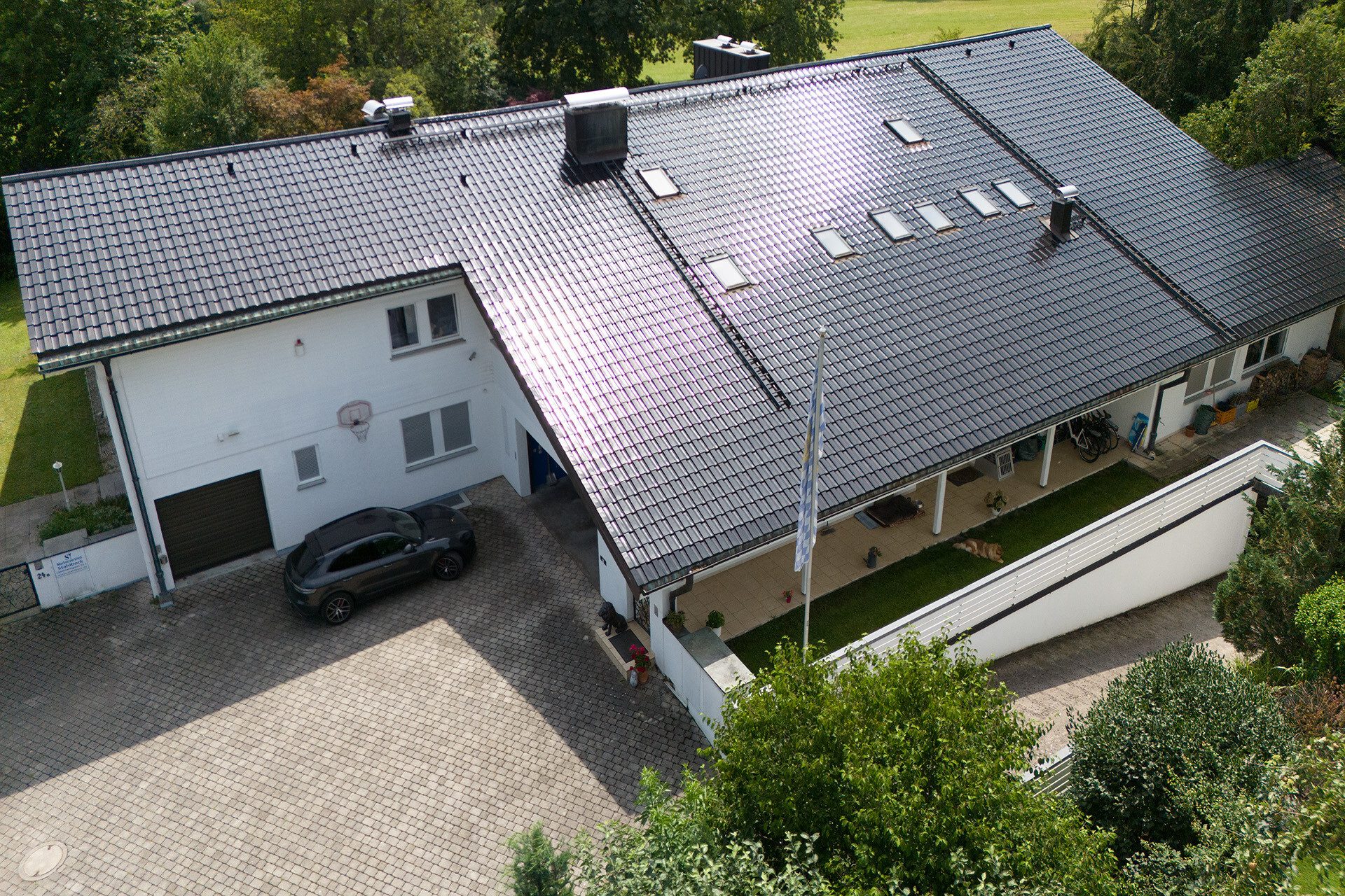 Veltrup Immobilien - Immobilienangebot - Grafrath - Wohnen - LUXURIÖSE FREIHEIT: XXL-WOHNTRAUM IN GRAFRATH FÜR INDIVIDUELLE LEBENSENTWÜRFE