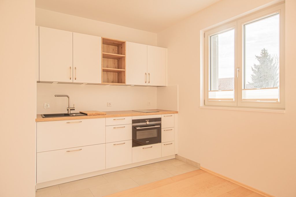 Veltrup Immobilien - Immobilienangebot - Schondorf am Ammersee - Wohnen - BARRIEREFREIE,  NEUWERTIGE 2-ZIMMER WOHNUNG IN SCHONDORF