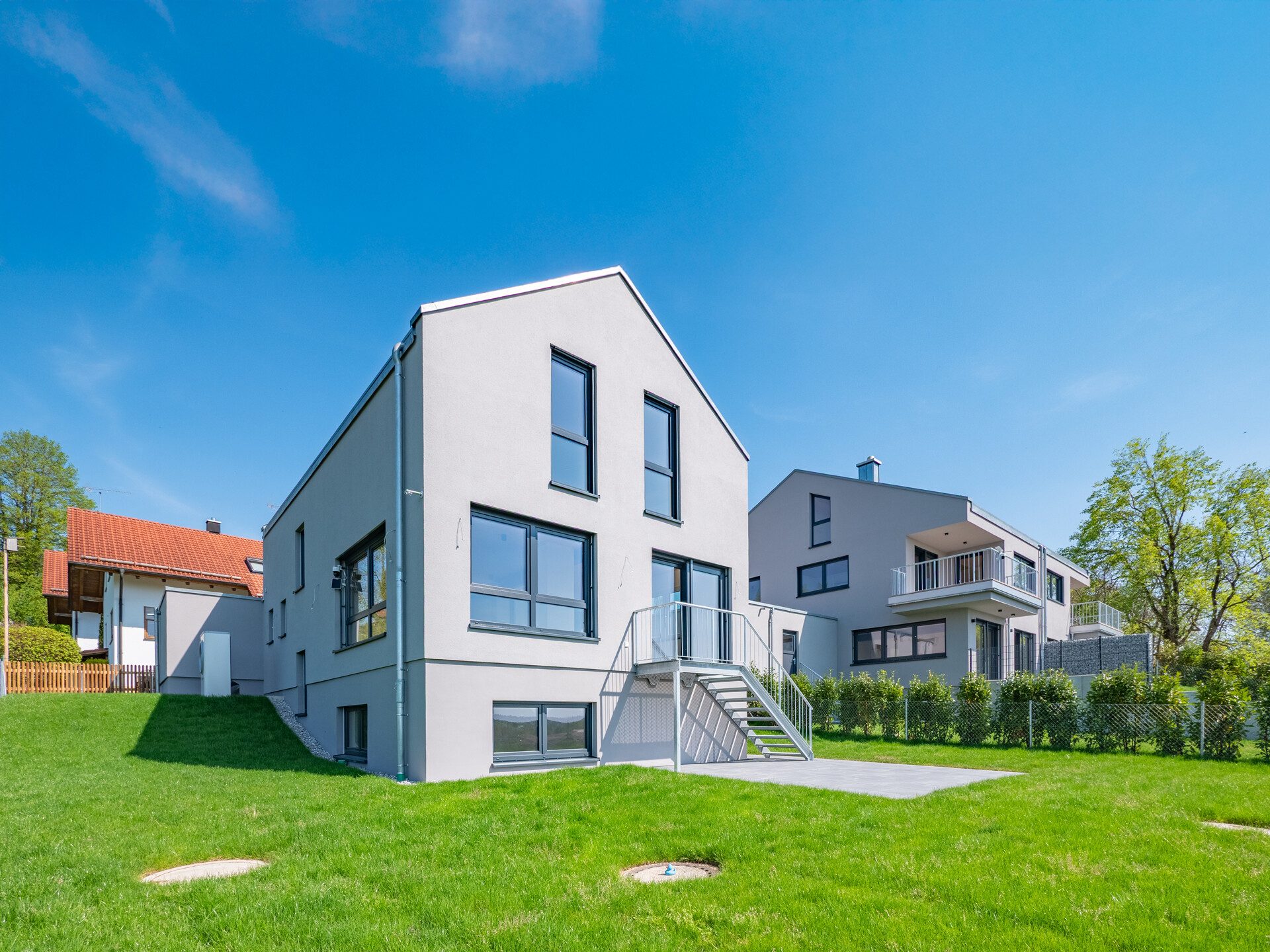 Veltrup Immobilien - Immobilienangebot - Wörthsee - Wohnen - HOCHWERTIGE AUSSTATTUNG TRIFFT WEITBLICK: EXKLUSIVES ZUHAUSE IN WÖRTHSEE