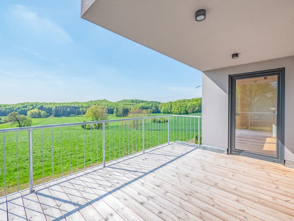 Veltrup Immobilien - Immobilienangebot - Wörthsee - Wohnen - PREMIUMAUSSTATTUNG TRIFFT PANORAMABLICK: GROSSZÜGIGE DOPPELHAUSHÄLFTE IN WÖRTHSEE