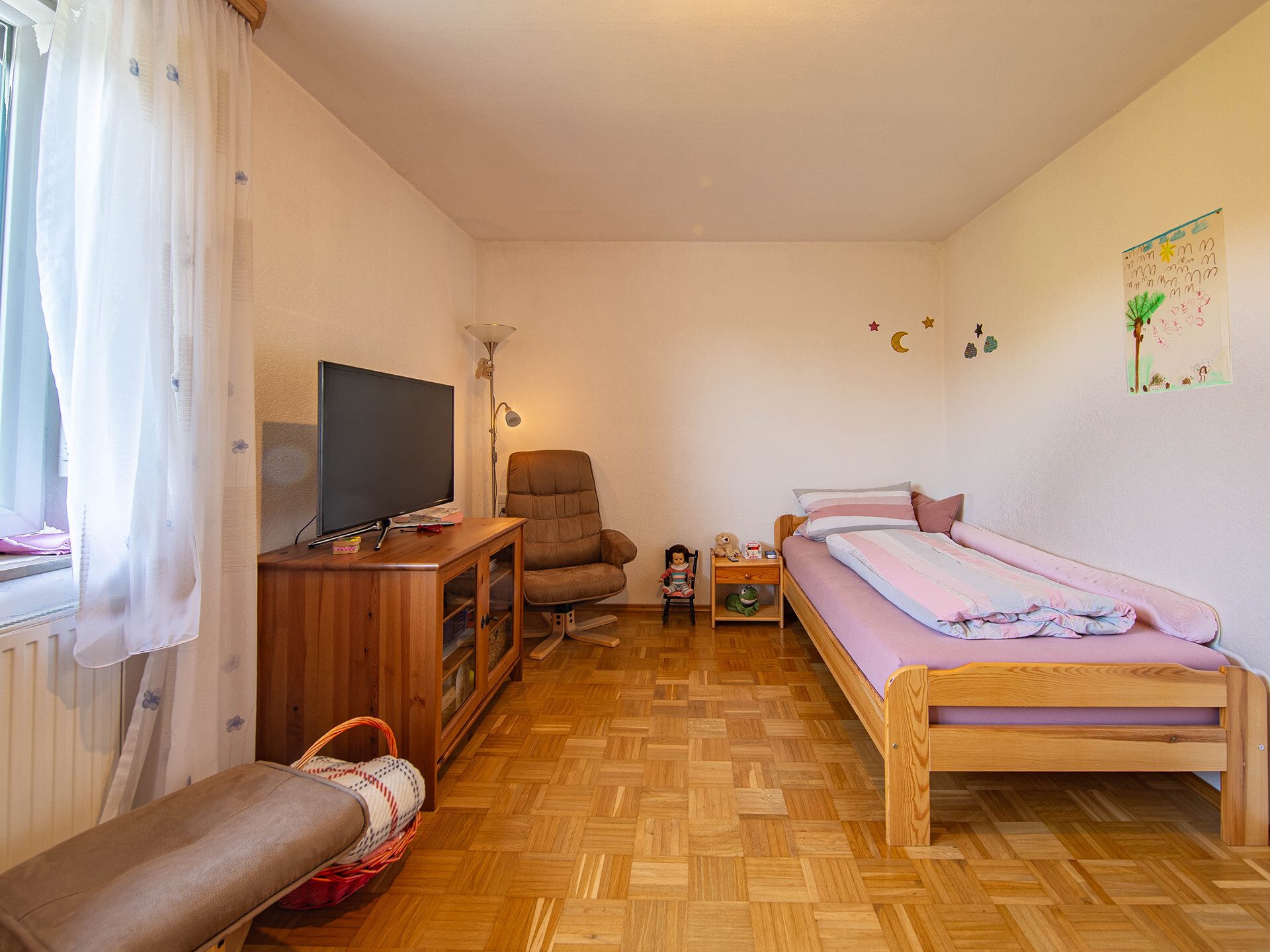 Veltrup Immobilien - Immobilienangebot - Türkenfeld - Wohnen - HOHER WOHNGENUSS FÜR ZWEI: EINE DOPPELHAUSHÄLFTE IN RUHIGER LAGE MIT BESTER ANBINDUNG IN TÜRKENFELD