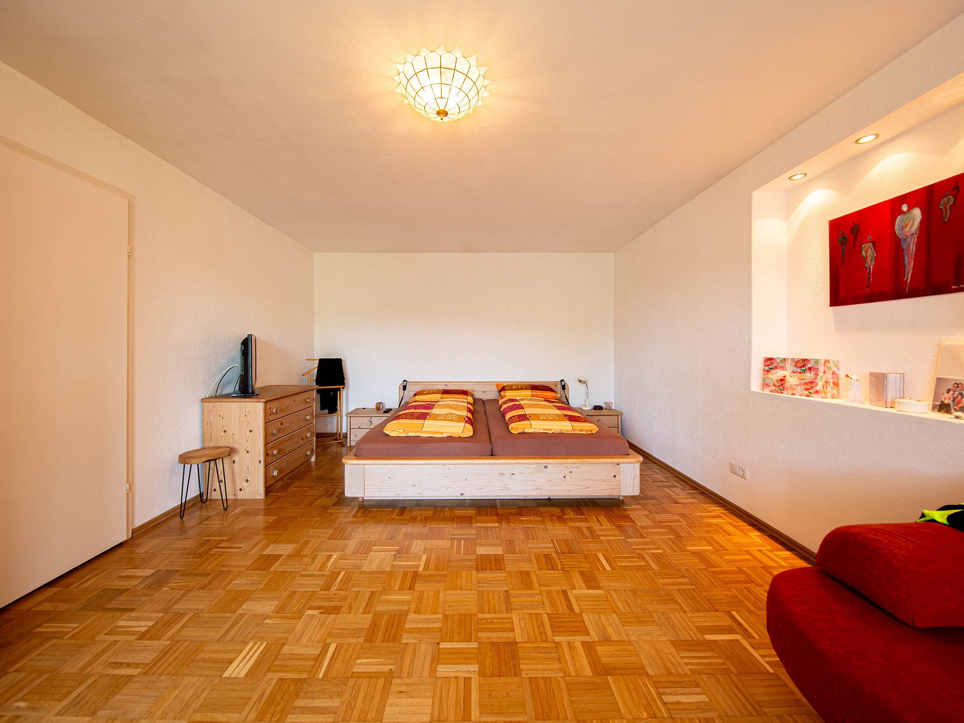 Veltrup Immobilien - Immobilienangebot - Türkenfeld - Wohnen - HOHER WOHNGENUSS FÜR ZWEI: EINE DOPPELHAUSHÄLFTE IN RUHIGER LAGE MIT BESTER ANBINDUNG IN TÜRKENFELD