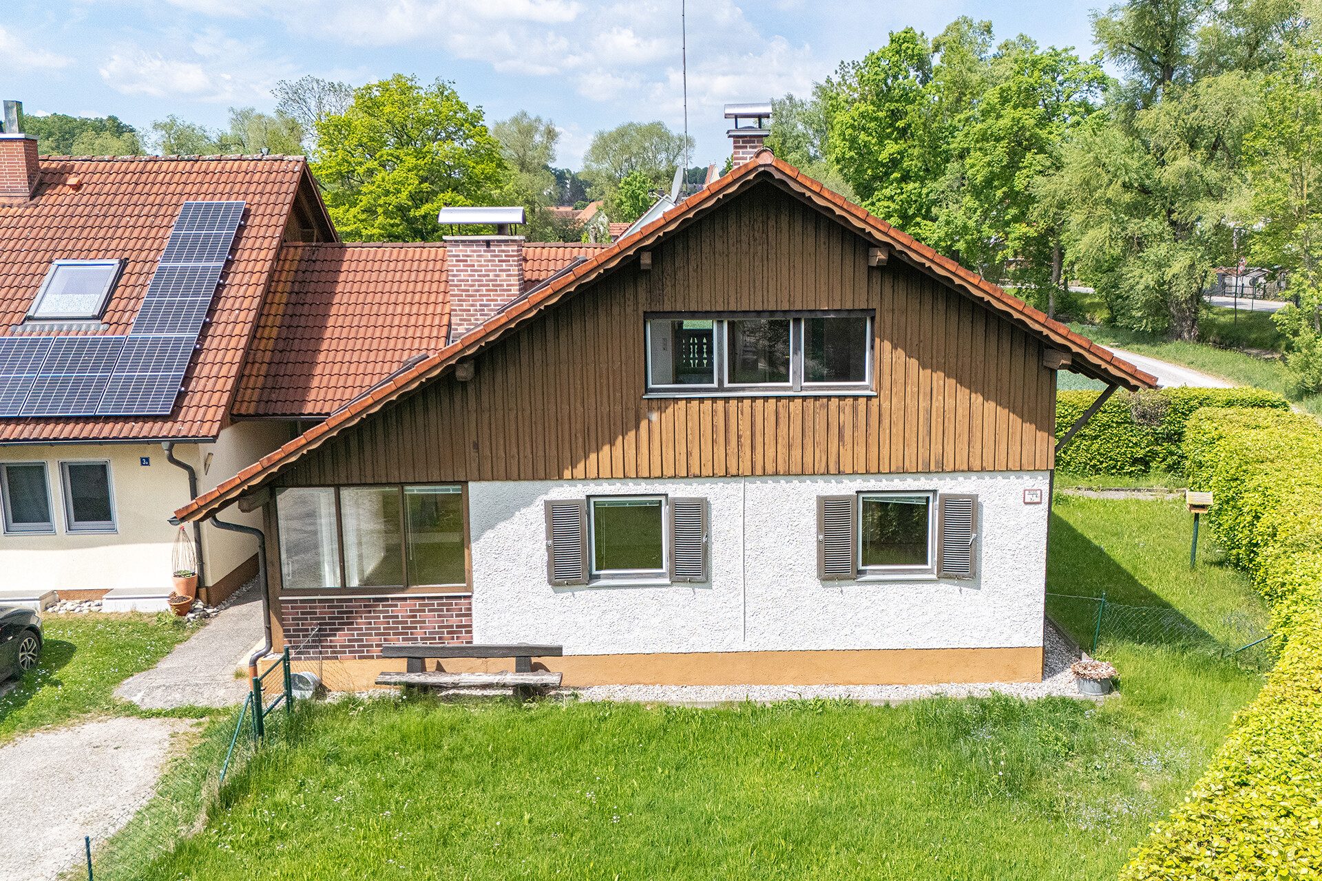 Veltrup Immobilien - Immobilienangebot - Windach - Wohnen - TOLLE GELEGENHEIT: EINFAMILIENHAUS AM BACHLAUF IN WINDACH