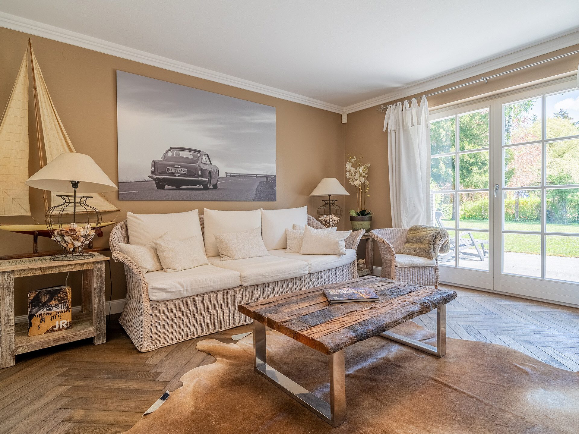 Veltrup Immobilien - Immobilienangebot - Schondorf am Ammersee - Wohnen - EXKLUSIVES FAMILIENANWESEN AM AMMERSEE: WOHNEN WIE IM LUXUSHOTEL