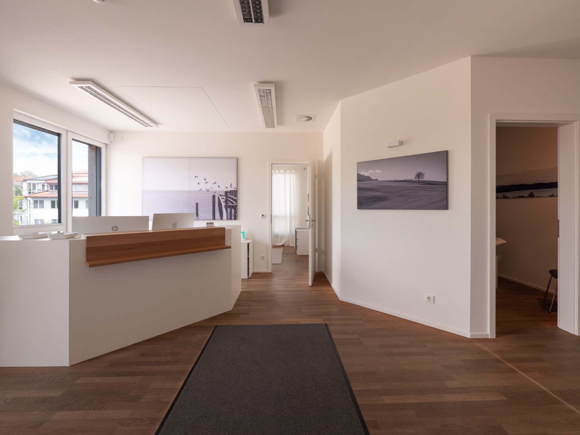 Veltrup Immobilien - Immobilienangebot - Wörthsee - Sonstiges und Gewerbe - MODERNES AMBIENTE IN TOP-LAGE:
GEWERBEEINHEIT FÜR PRAXIS ODER BÜRO AM WÖRTHSEE