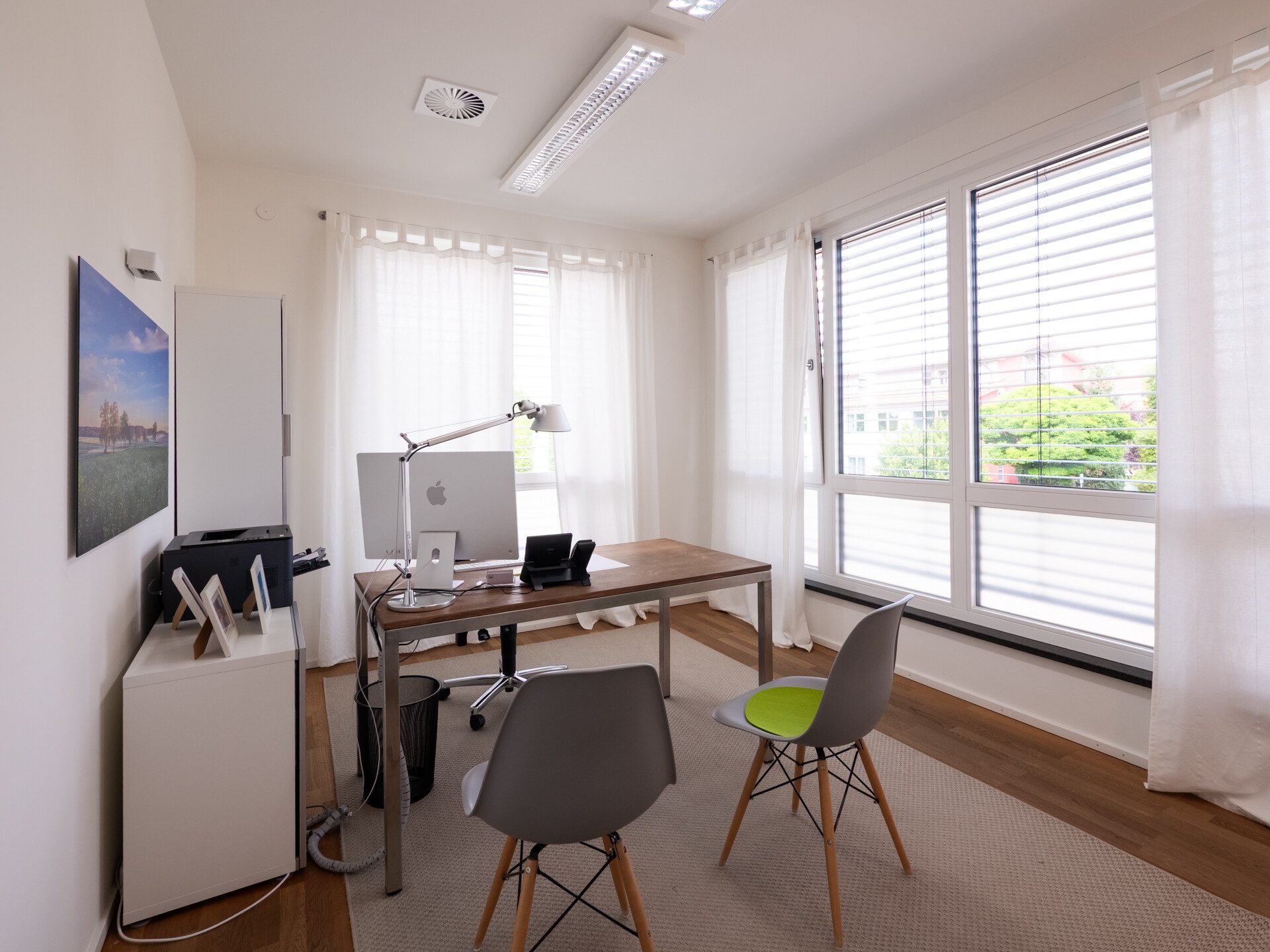 Veltrup Immobilien - Immobilienangebot - Wörthsee - Sonstiges und Gewerbe - MODERNES AMBIENTE IN TOP-LAGE:
GEWERBEEINHEIT FÜR PRAXIS ODER BÜRO AM WÖRTHSEE