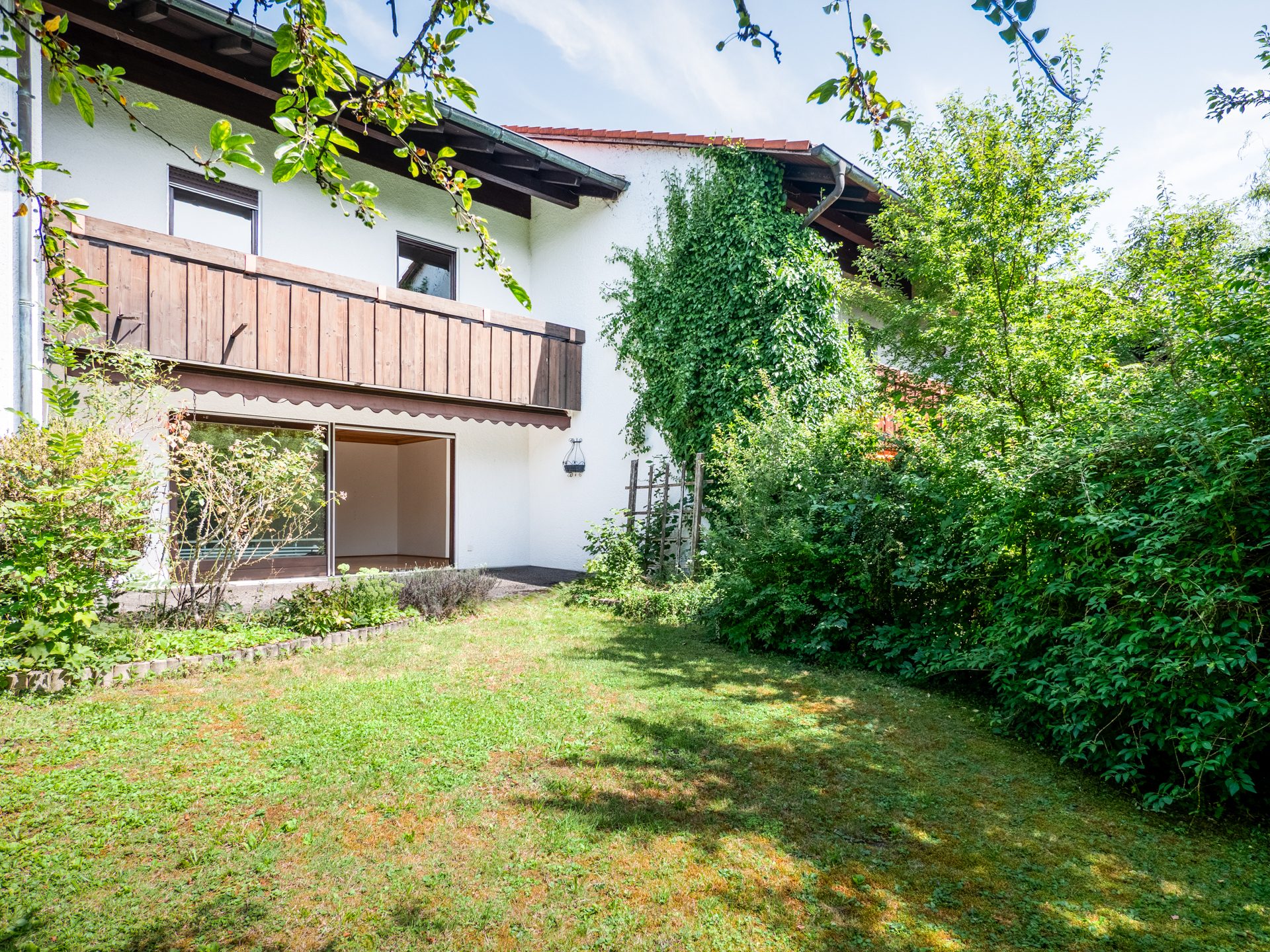 Veltrup Immobilien - Immobilienangebot - Seefeld - Wohnen - LEBEN UND WACHSEN: FAMILIENFREUNDLICHES REIHENMITTELHAUS