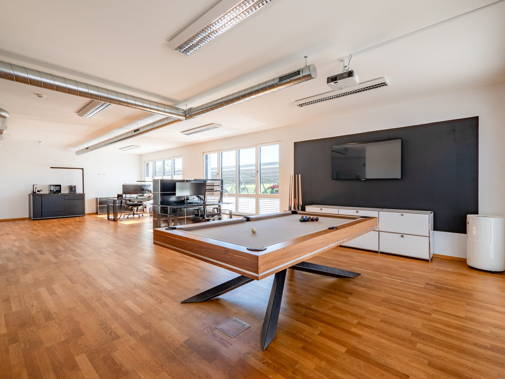 Veltrup Immobilien - Immobilienangebot - Wörthsee / Etterschlag - Sonstiges und Gewerbe - MODERNES BÜRO IN TOP LAGE: GEWERBEEINHEIT FÜR ERFOLGREICHES ARBEITEN