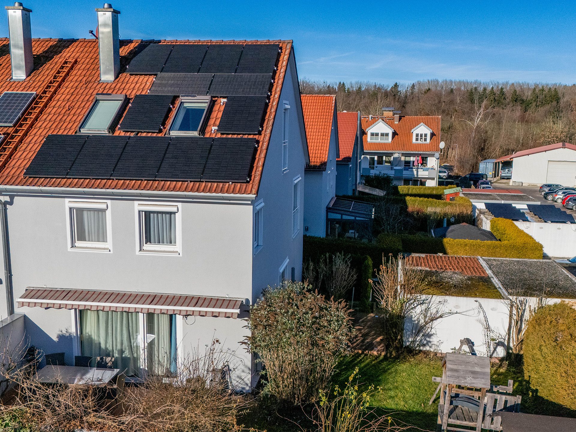 Veltrup Immobilien - Immobilienangebot - Greifenberg - Wohnen - VIELSEITIGE DOPPELHAUSHÄLFTE IN GREIFENBERG