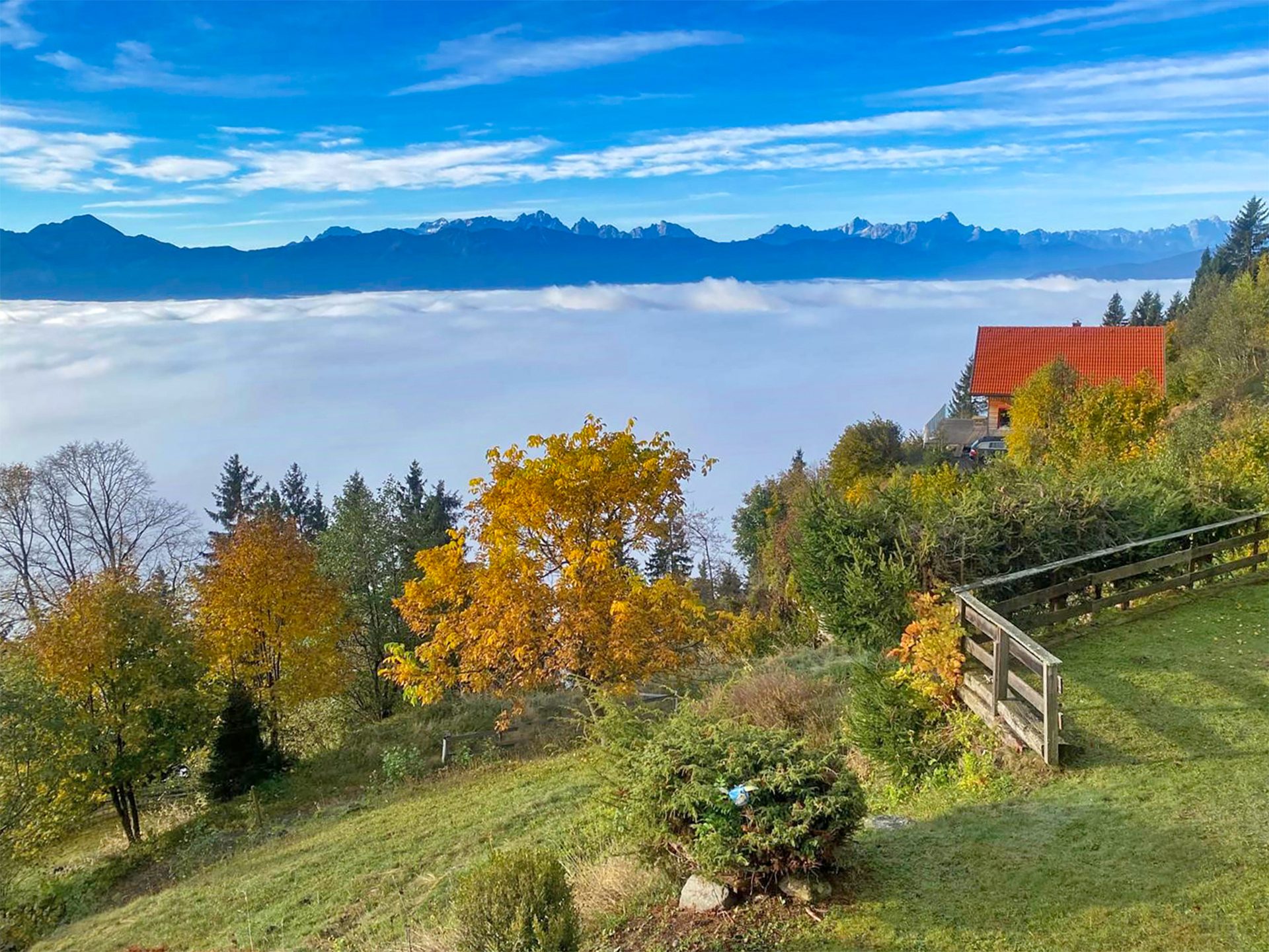 Veltrup Immobilien - Immobilienangebot - Herrsching - Wohnen - FASZINIERENDES SEEBLICK-DOMIZIL ÜBER DEM OSSIACHER SEE / GERLITZEN