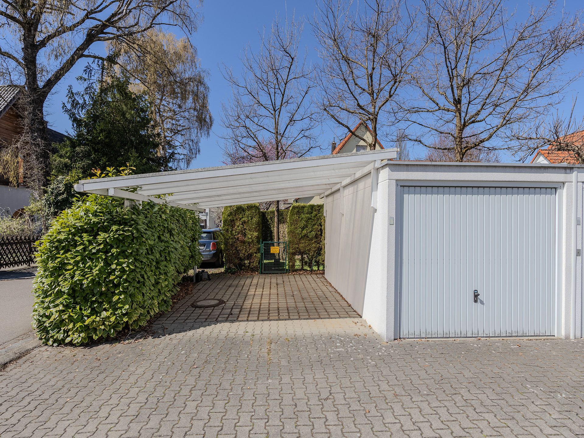 Veltrup Immobilien - Immobilienangebot - Gröbenzell - Wohnen - MEHR ALS EIN ZUHAUSE: MODERNE UND NACHHALTIGE HAUSHÄLFTE FÜR FAMILIEN IN GRÖBENZELL