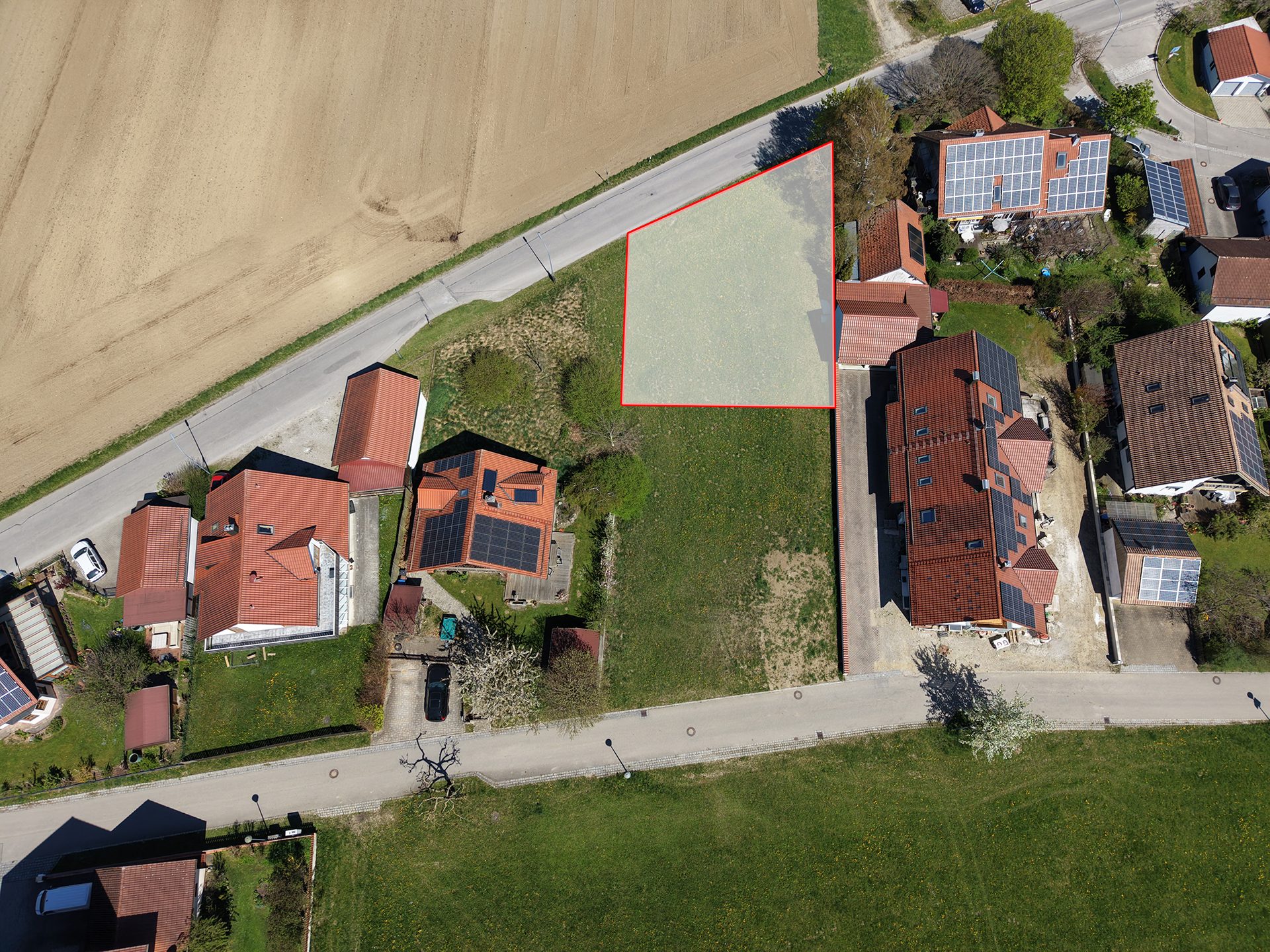 Veltrup Immobilien - Immobilienangebot - Geltendorf - Bauplätze - IHR FAMILIENTRAUM IM GRÜNEN – SONNIGES BAUGRUNDSTÜCK IN GELTENDORF