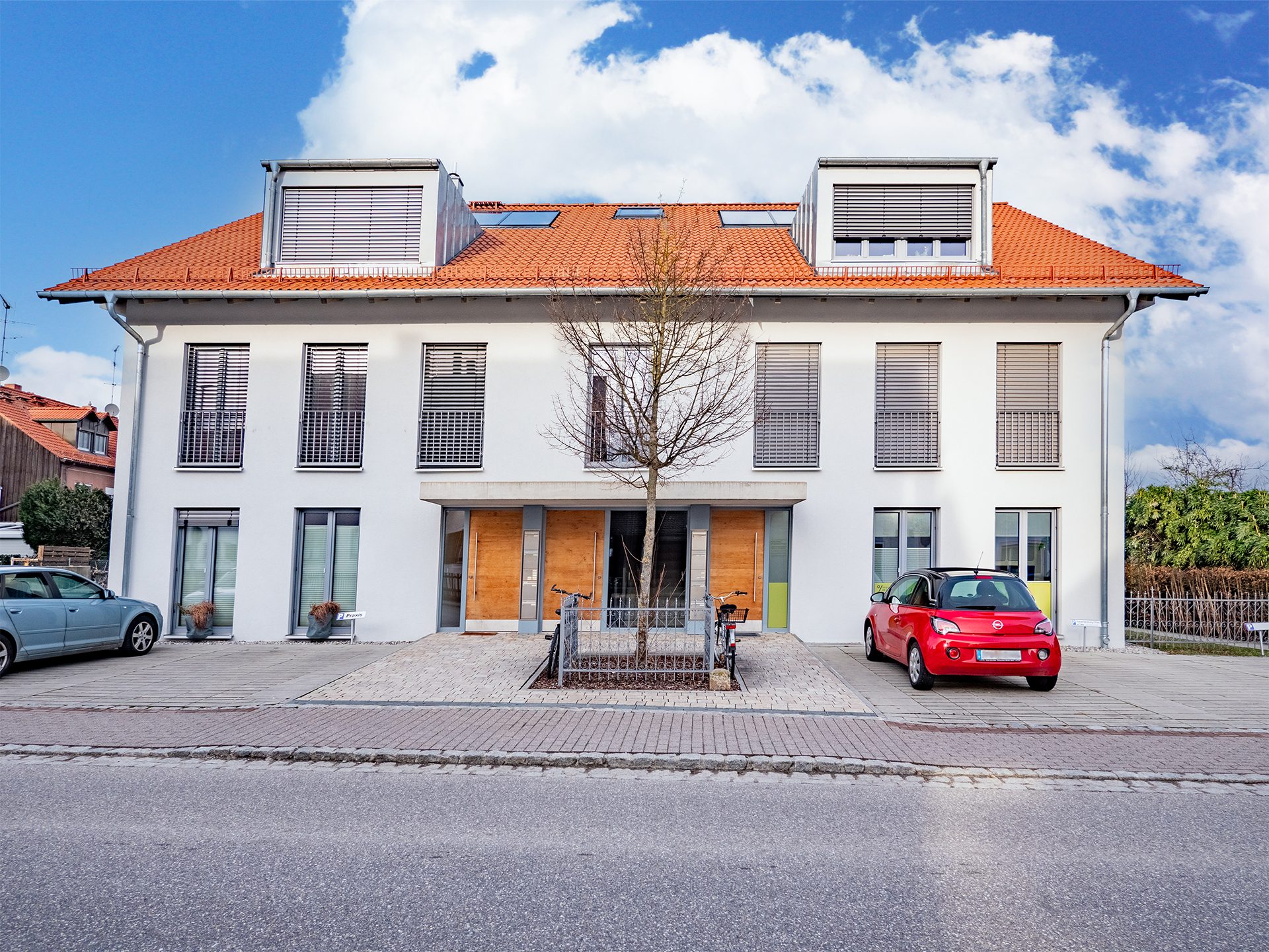Veltrup Immobilien - Immobilienangebot - Türkenfeld - Wohnen - OFFEN & GEMÜTLICH: MODERNE DACHGESCHOSSWOHNUNG